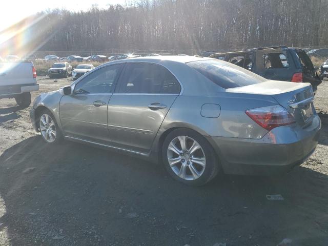 83011944-2010-acura-rl_2