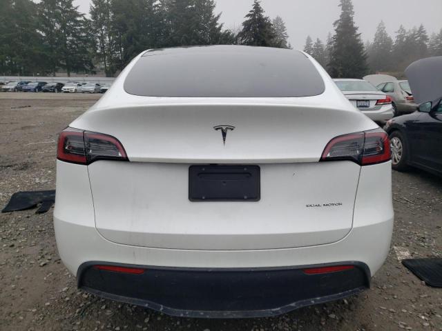 83031674-2024-tesla-model-y_6