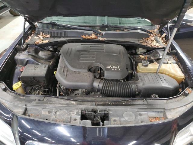 83044114-2012-chrysler-300_11