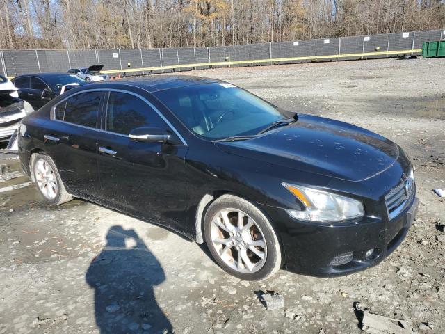 83049244-2013-nissan-maxima_4