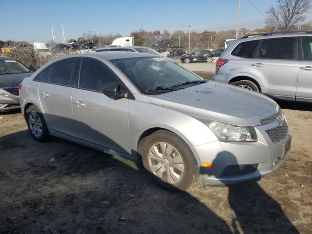 83049674-2013-chevrolet-cruze_4