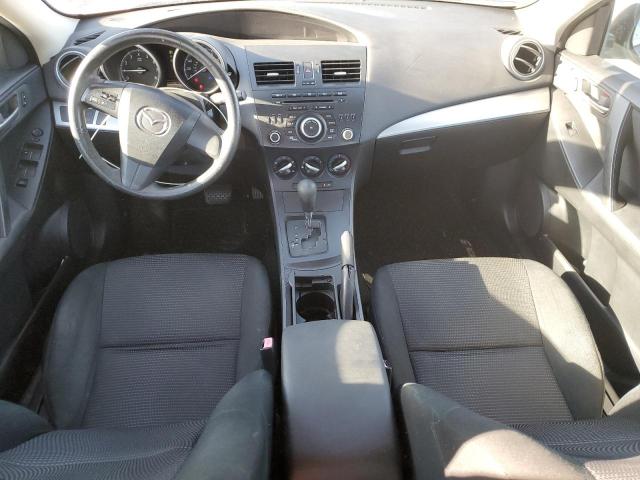 83067774-2013-mazda-3_8