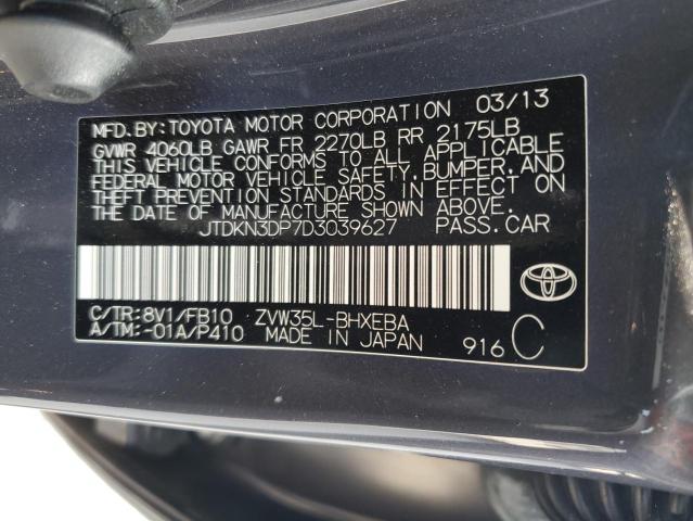 83097094-2013-toyota-prius_12