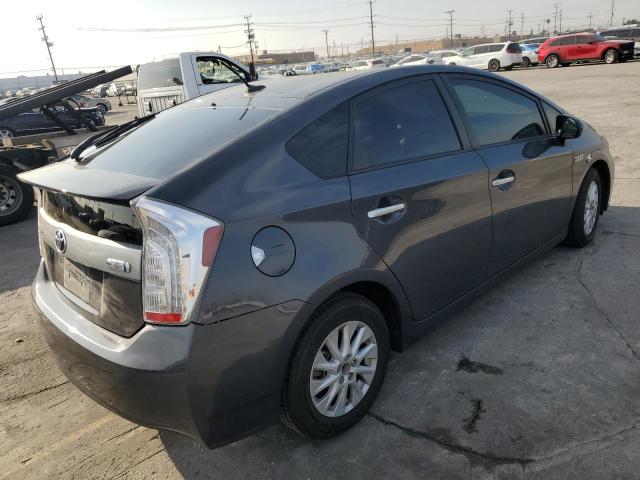 83097094-2013-toyota-prius_3