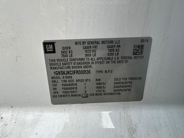 83120654-2015-chevrolet-suburban_10