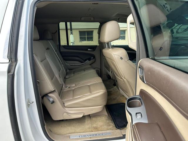 83120654-2015-chevrolet-suburban_7