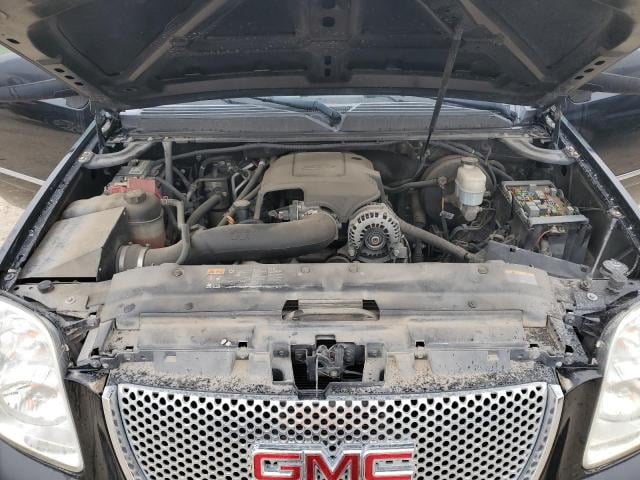 83212284-2012-gmc-yukon_12