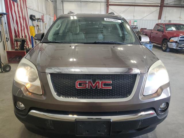 83221264-2011-gmc-acadia_5