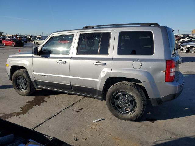 83251614-2014-jeep-patriot_2