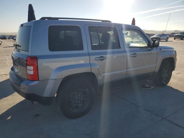 83251614-2014-jeep-patriot_3