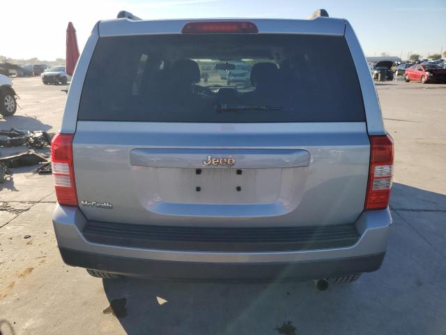 83251614-2014-jeep-patriot_6