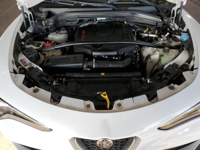 83263554-2018-alfa-romeo-stelvio_11