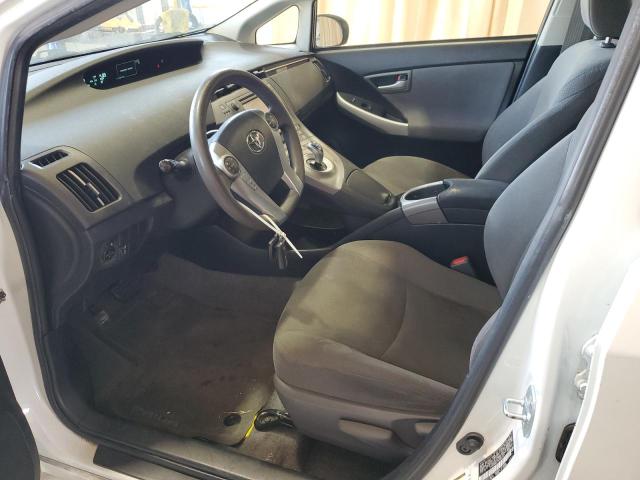 83266704-2015-toyota-prius_7