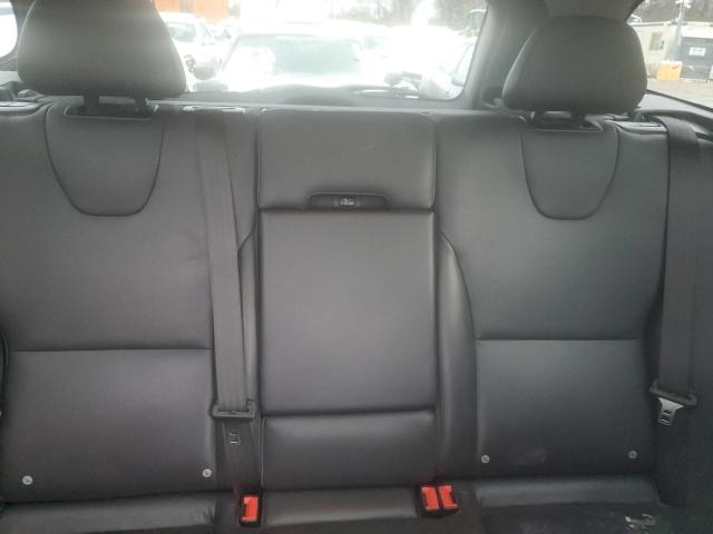 83268994-2016-volvo-xc60_10