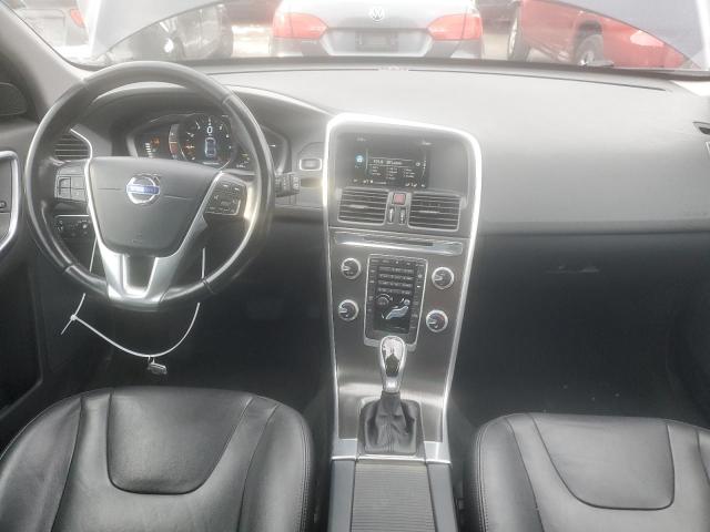 83268994-2016-volvo-xc60_8