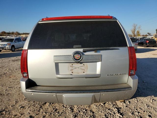 83269994-2013-cadillac-escalade_6