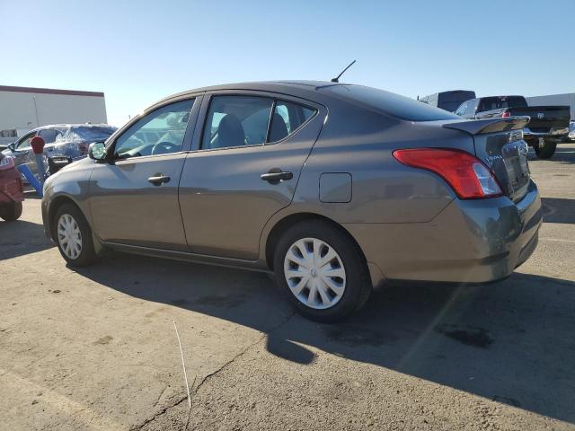 83270454-2015-nissan-versa_2