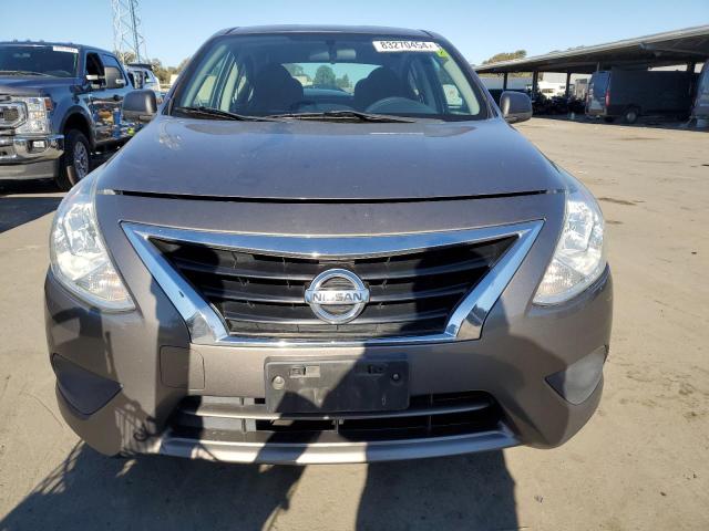 83270454-2015-nissan-versa_5