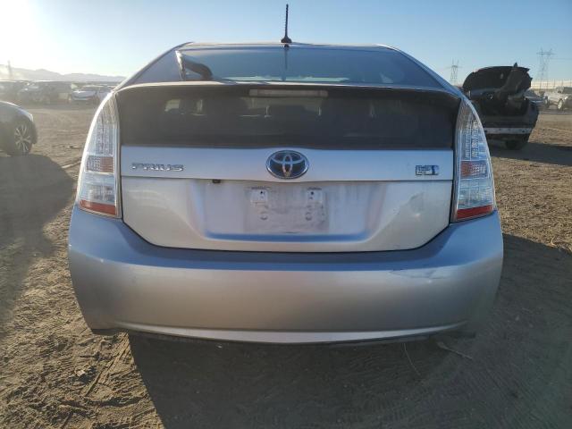 83281394-2011-toyota-prius_6