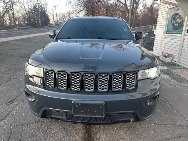 83309444-2017-jeep-grand-cherokee_5