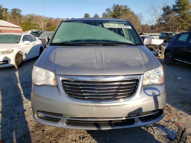 83360324-2015-chrysler-minivan_5