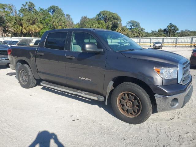 83366624-2012-toyota-tundra_4