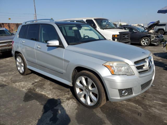 83394514-2010-mercedes-benz-glk-class_4