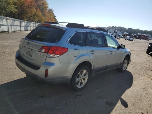 83424954-2013-subaru-outback_3