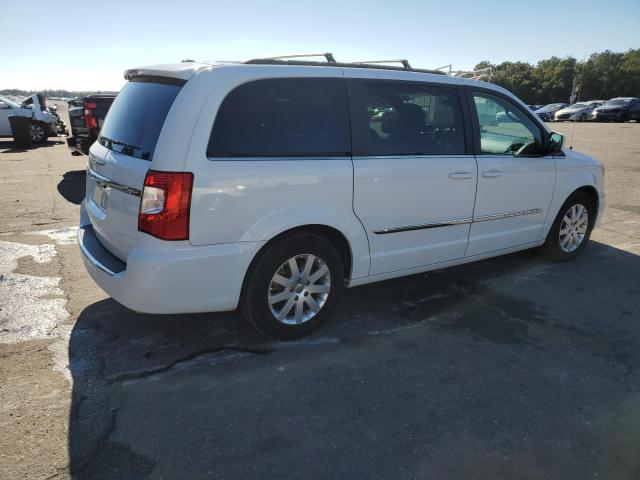 83439924-2014-chrysler-minivan_3