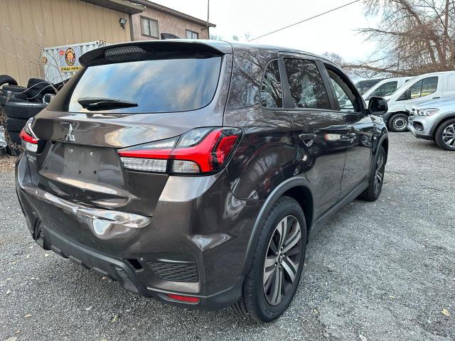 83447384-2021-mitsubishi-outlander_3