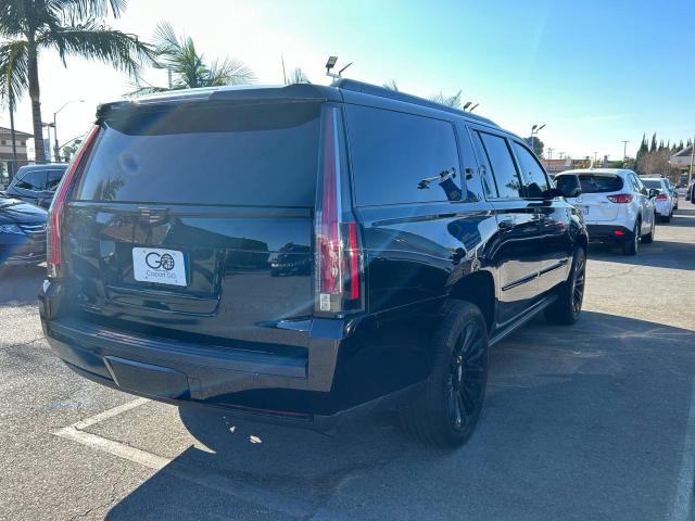 83459884-2016-cadillac-escalade_4