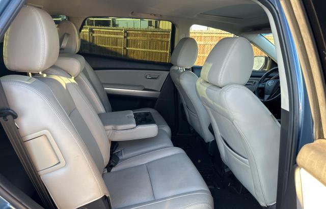 83477804-2014-mazda-cx-9_6