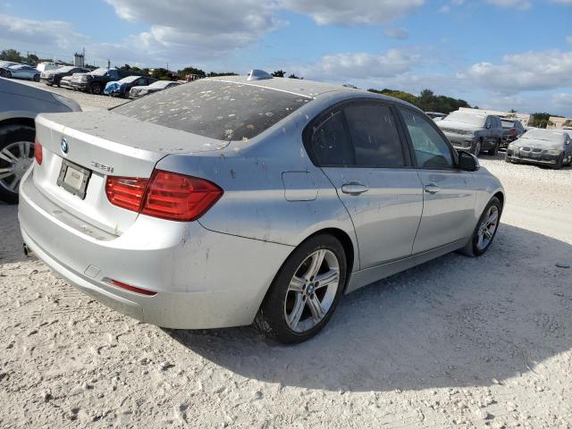 83479624-2013-bmw-3-series_3