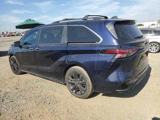 83482014-2024-toyota-sienna_2