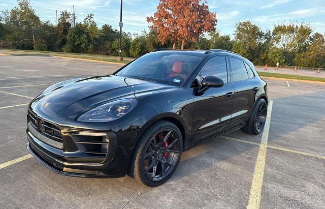 83485154-2015-porsche-macan_2