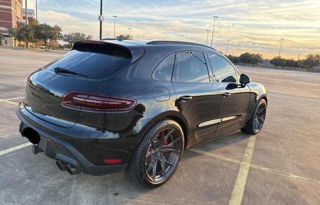 83485154-2015-porsche-macan_4