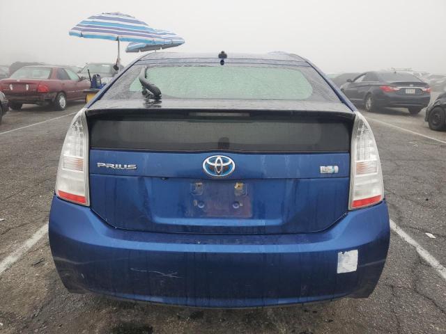 83489944-2010-toyota-prius_6