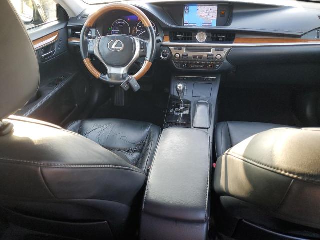 83490724-2013-lexus-es300_8