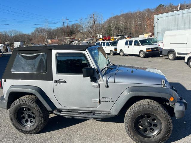 83490994-2015-jeep-wrangler_4