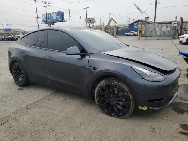 83491604-2022-tesla-model-y_4