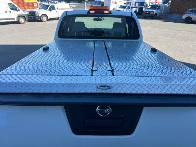 83491844-2017-nissan-frontier_7