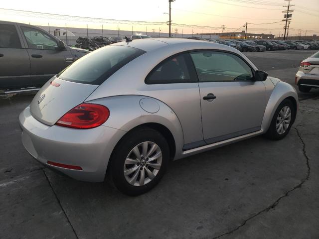 83493534-2013-volkswagen-beetle_3