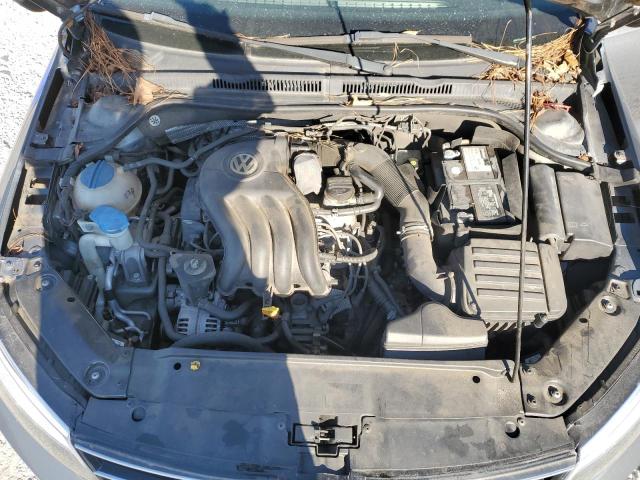 83495994-2015-volkswagen-jetta_11