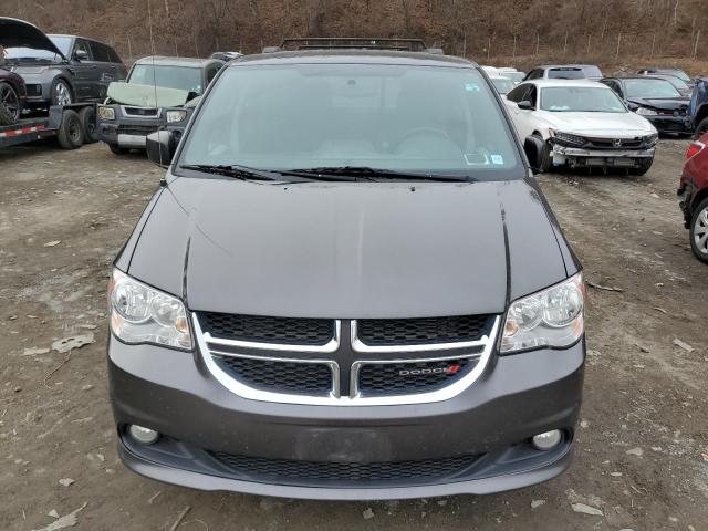 83539444-2017-dodge-caravan_5