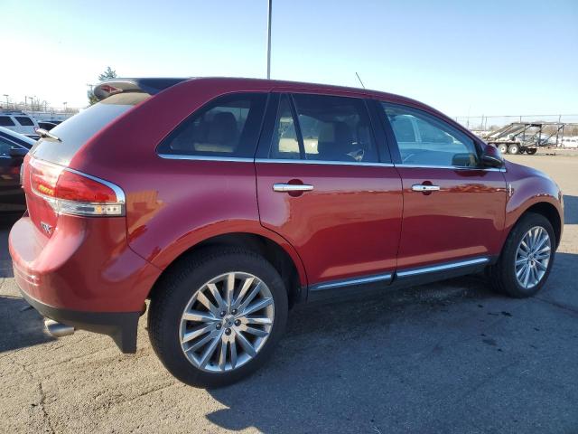 83596684-2013-lincoln-mkx_3