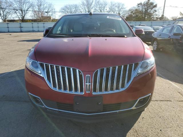 83596684-2013-lincoln-mkx_5