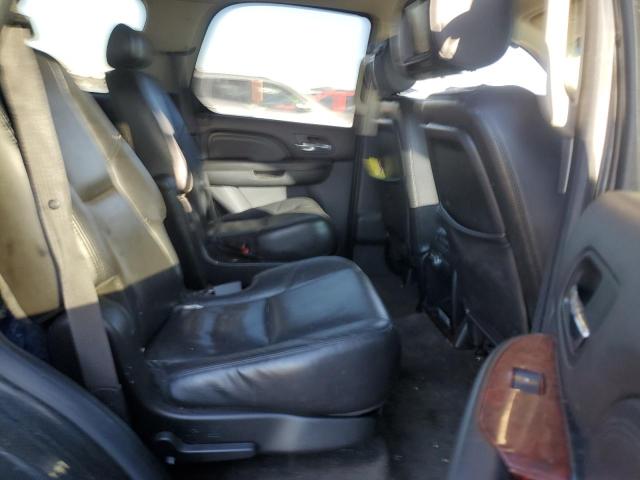 83609544-2010-cadillac-escalade_11