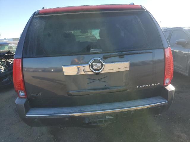 83609544-2010-cadillac-escalade_6