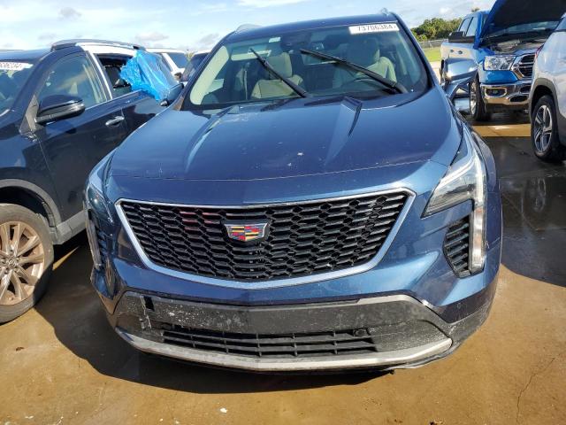 83716004-2021-cadillac-xt4_5