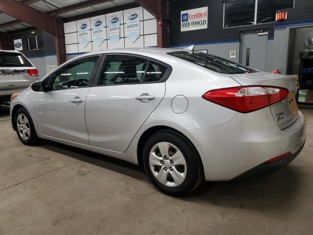 83819604-2016-kia-forte_2